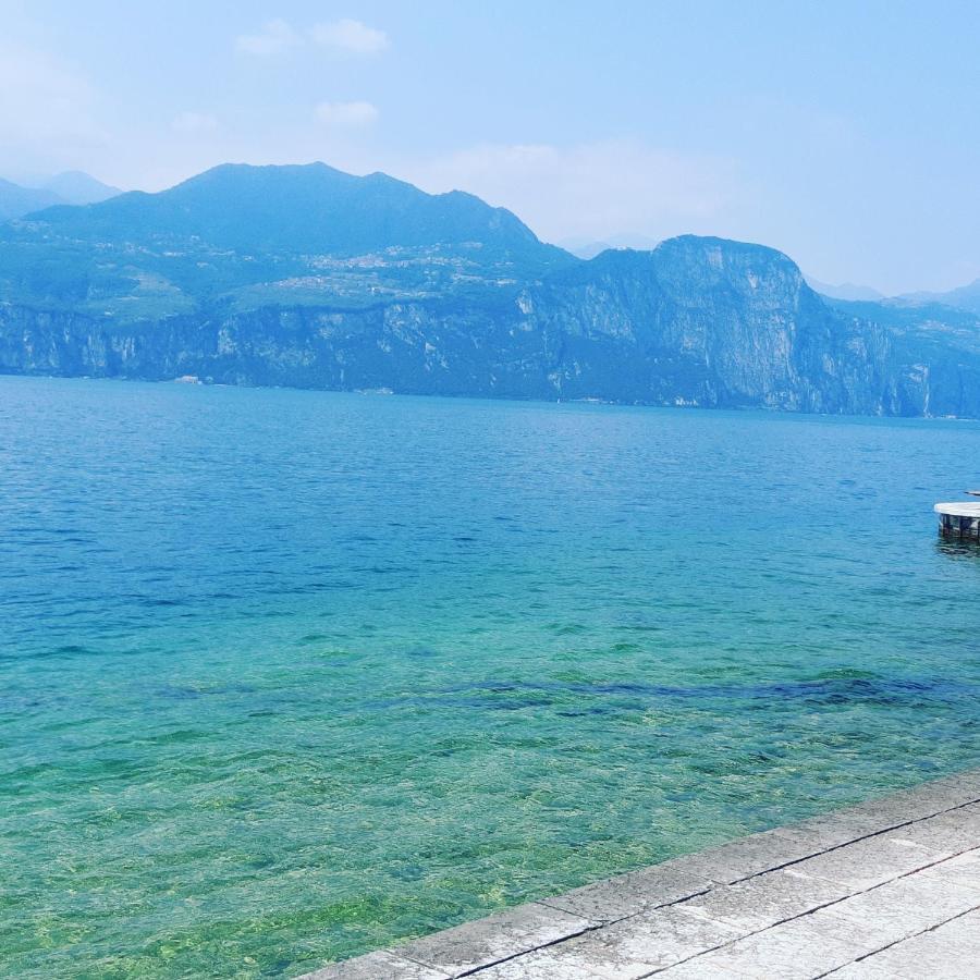Hotel Danieli La Castellana Lago Di Garda Бренцоне сул Гарда Екстериор снимка