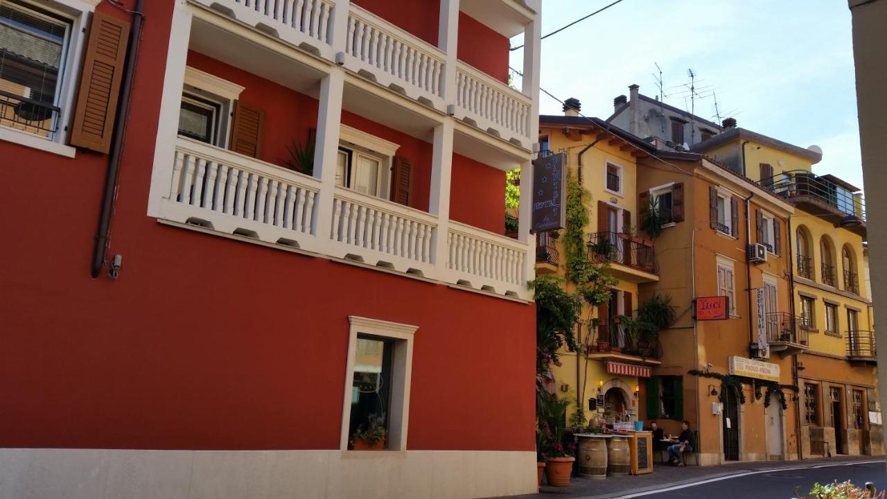 Hotel Danieli La Castellana Lago Di Garda Бренцоне сул Гарда Екстериор снимка